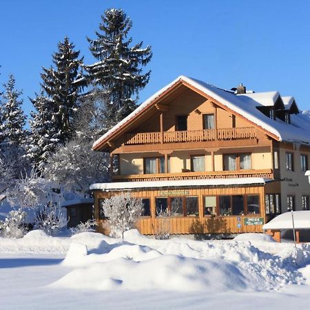 Pension Wiesengrund นอยเชอเนา ภายนอก รูปภาพ